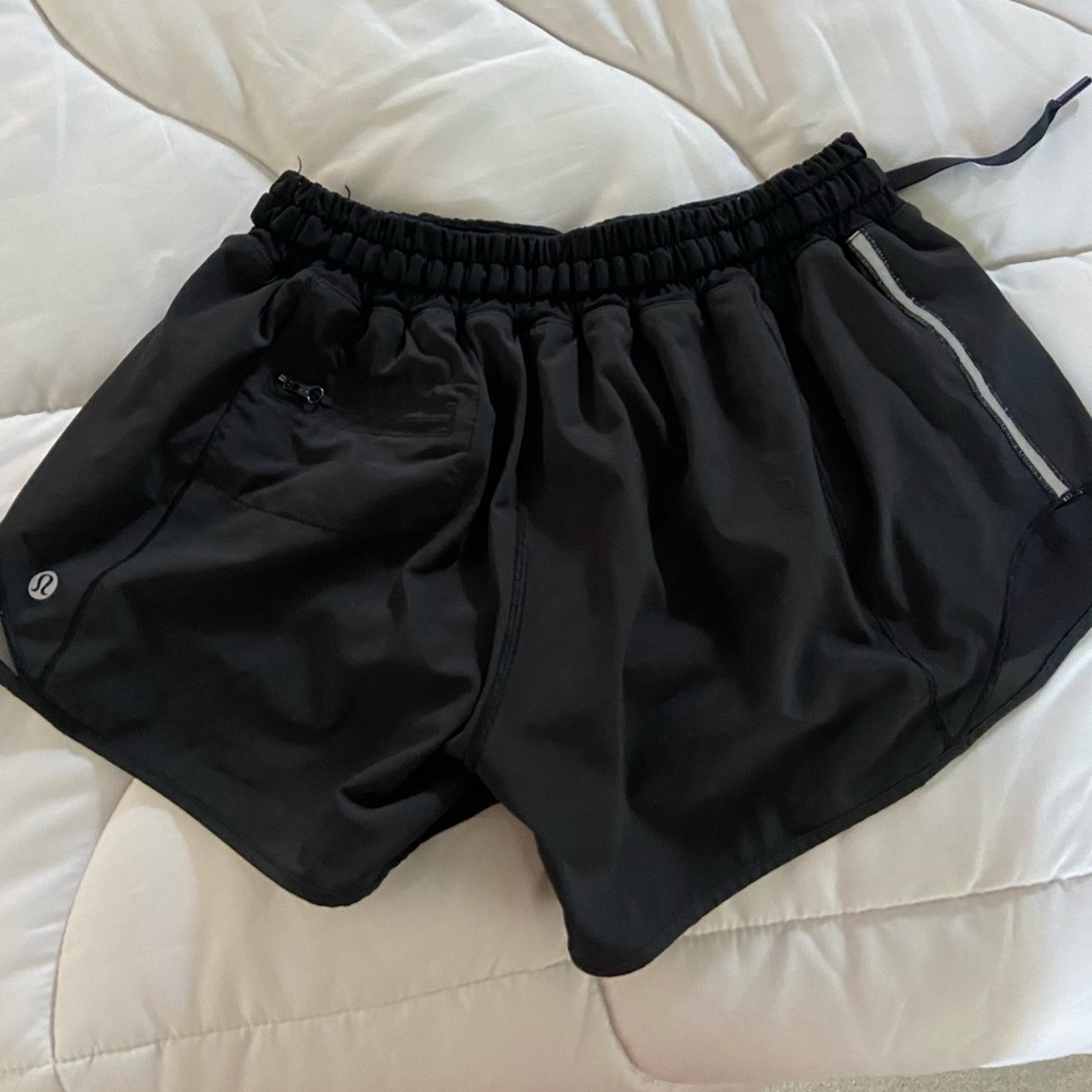 Lululemon size 6 shorts